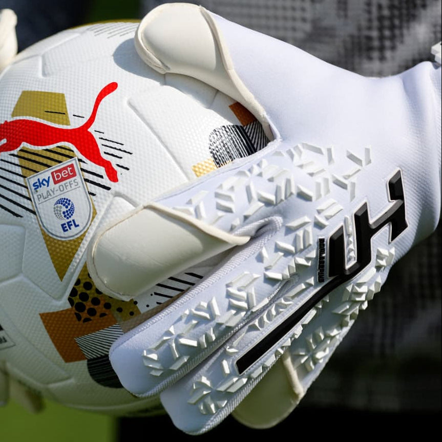 HT JUNIOR DNA WHITE VG3 CUT GOALKEEPER GLOVES