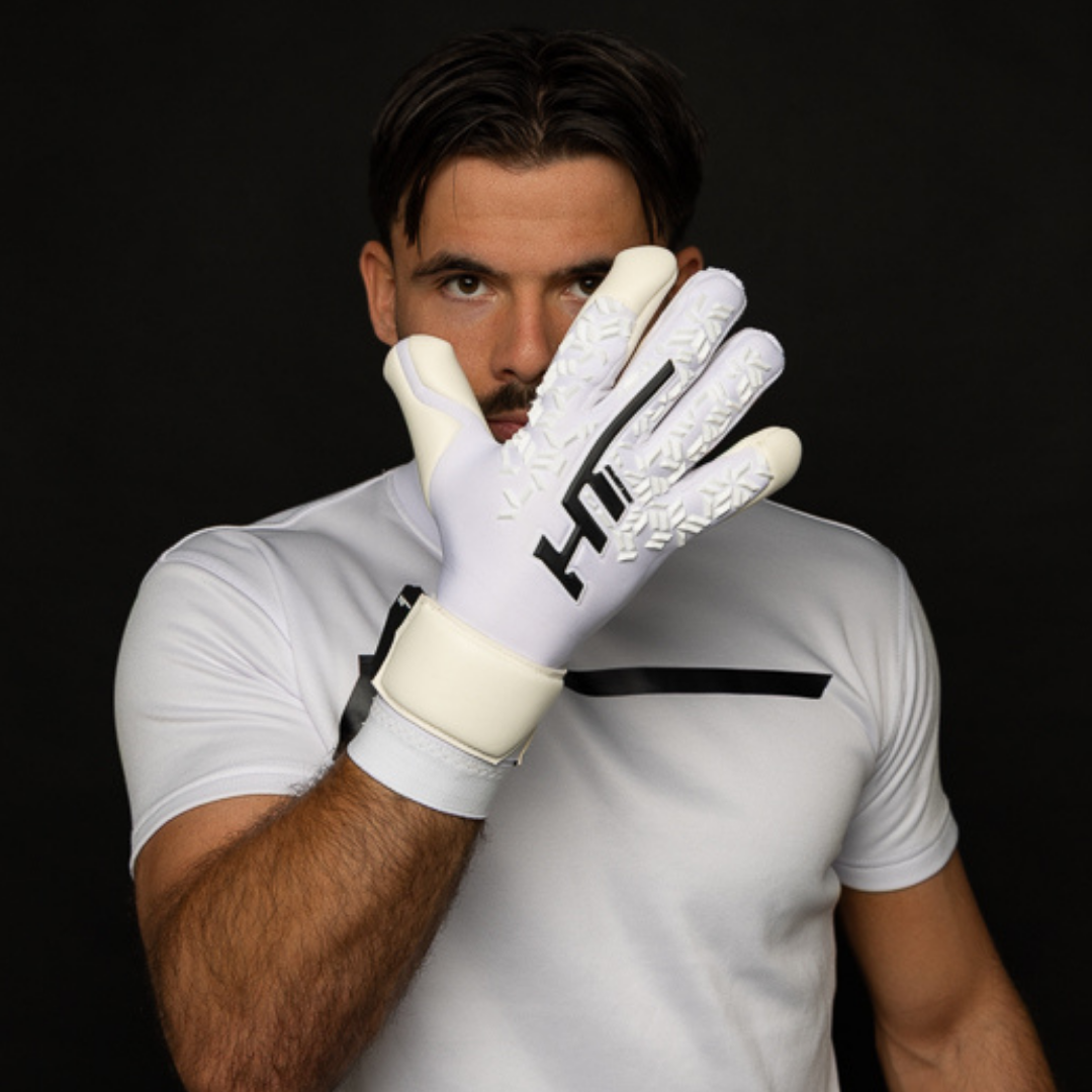 HT JUNIOR DNA WHITE VG+ CUT GOALKEEPER GLOVES