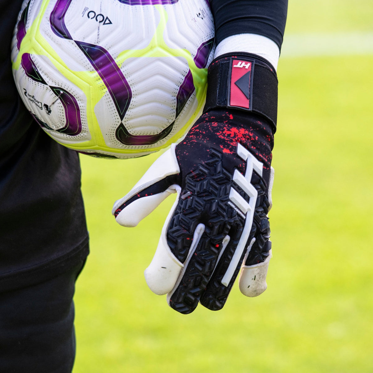 Goallkeeper Goalkeeper Gloves – HT Goalkeeping
